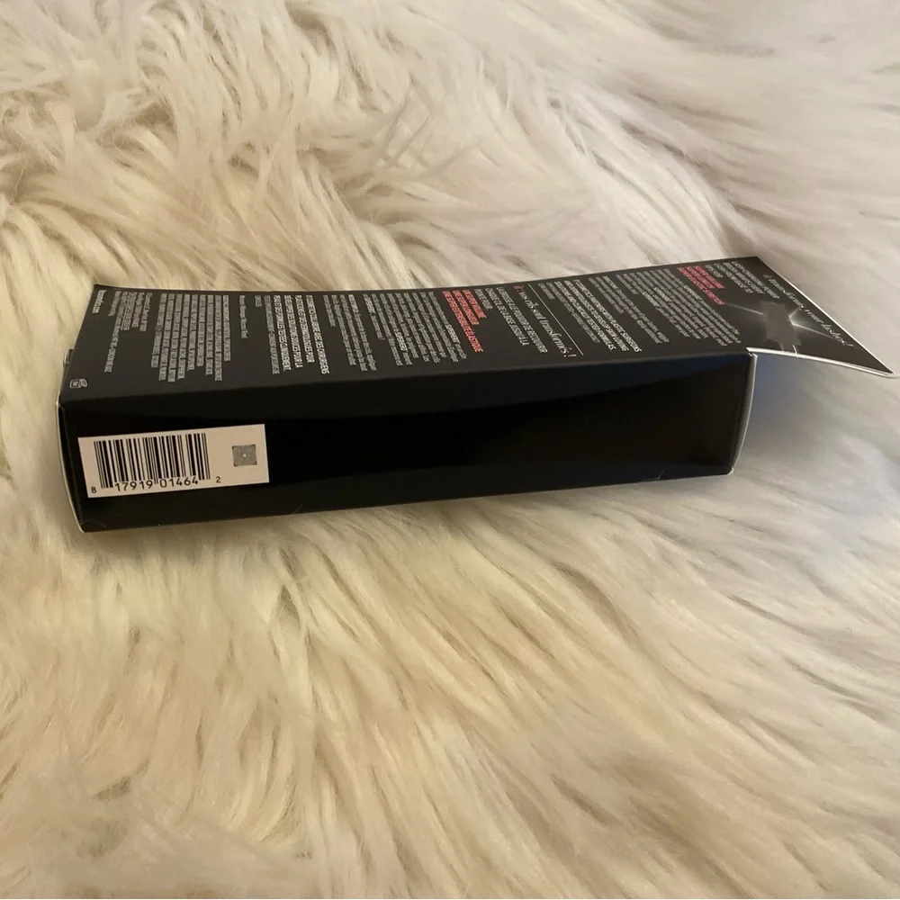 It Cosmetics Superhero Elastic Stretch Volumizing and Lengthening Mascara - New